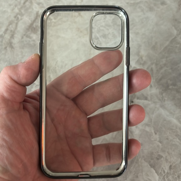 Torras iPhone 11 Cases - Set of 2 - Picture 4 of 11